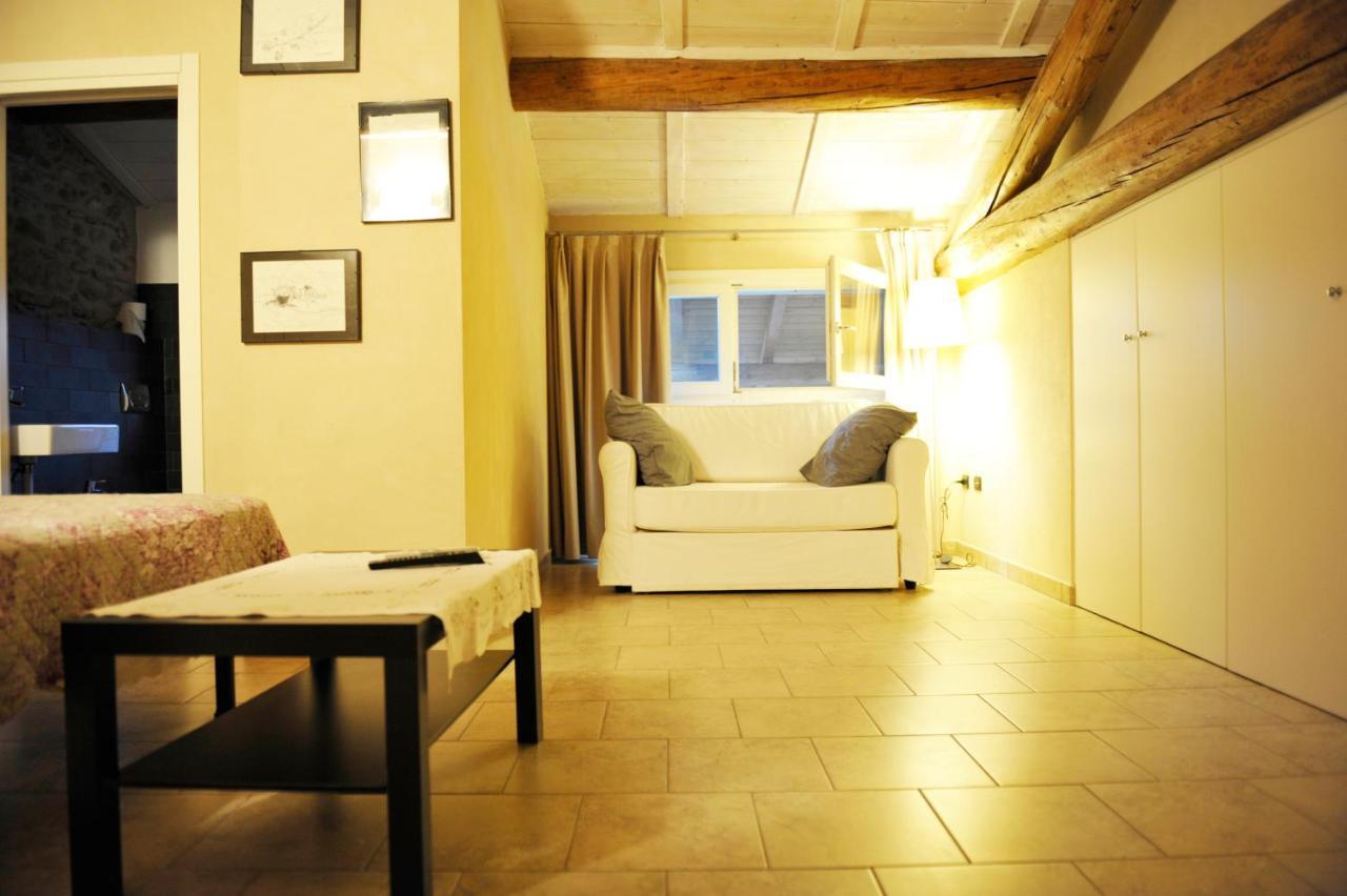 B&B Corte Cornalino Roverbella Exterior photo